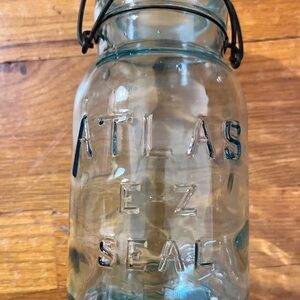 Vintage Early Crude ATLAS E-Z SEAL 1 Quart Green Glass Jar Bail Wire Clear Lid
